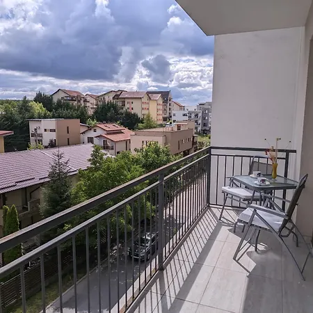 Apartment Luminia Cozy With Balcony Cluj-Napoca