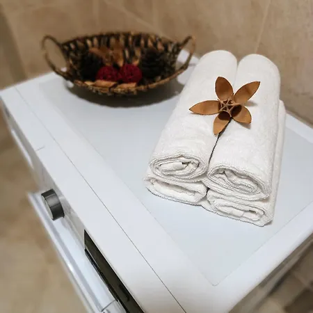 Luminia Cozy With Balcony Apartman *